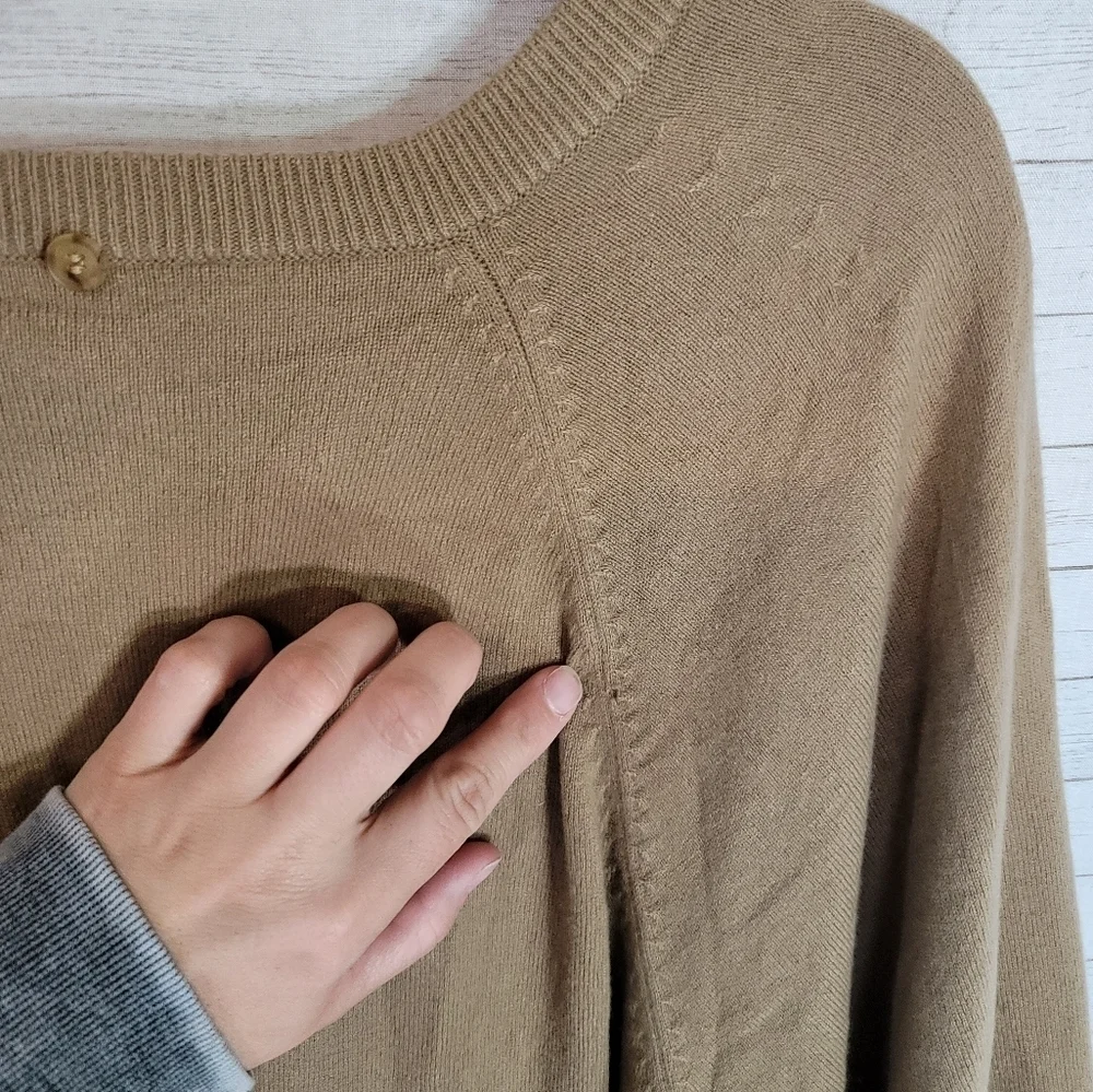 MICHAEL KORS CAMEL PONCHO CASHMERE WOOL V NECK SWEATER, SZ MEDIUM
